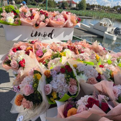 buchete colorate pentru sportivii medaliati