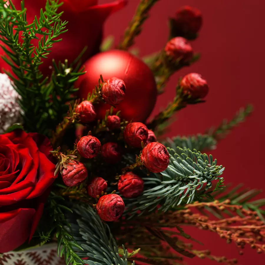 Aranjamentul floral Craciun acasa 2