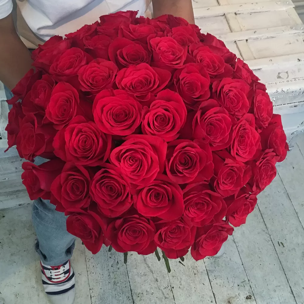 Buchet de 35 trandafiri rosii