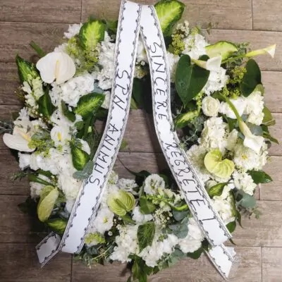 Coroana funerara eleganta cu cale si anthurium