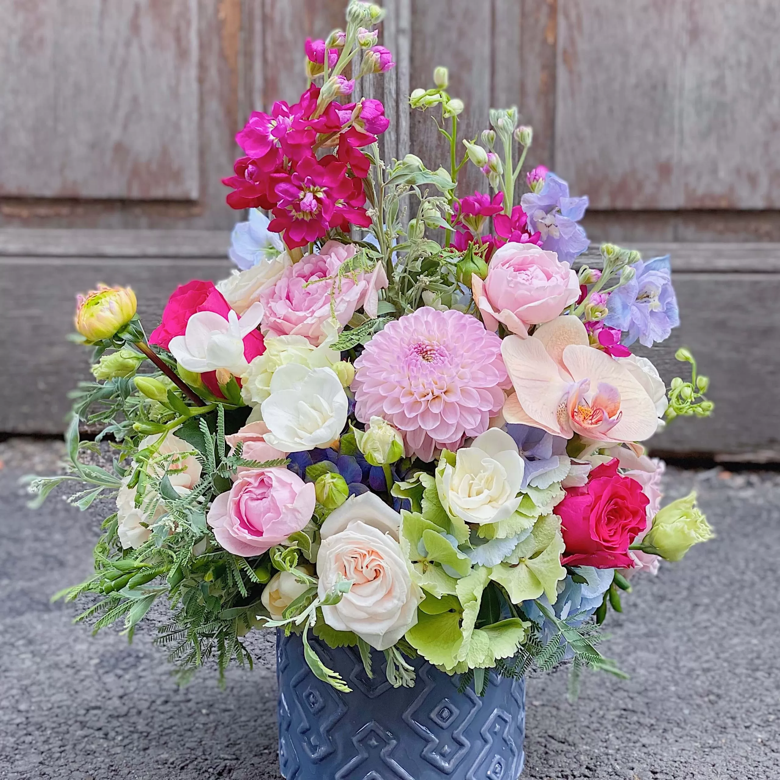 aranjament floral aniversar 1 scaled