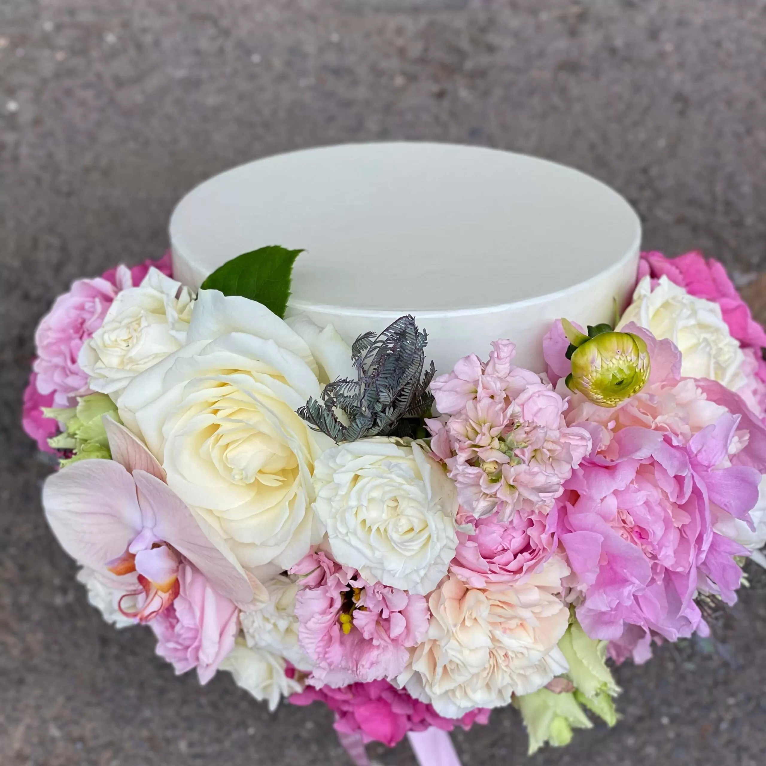 aranjament floral botez fetita 1 1