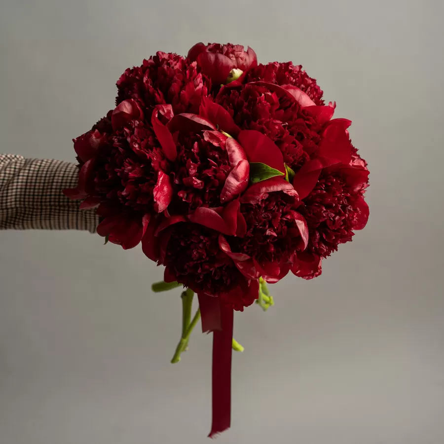 Buchet personalizat bujori rosii