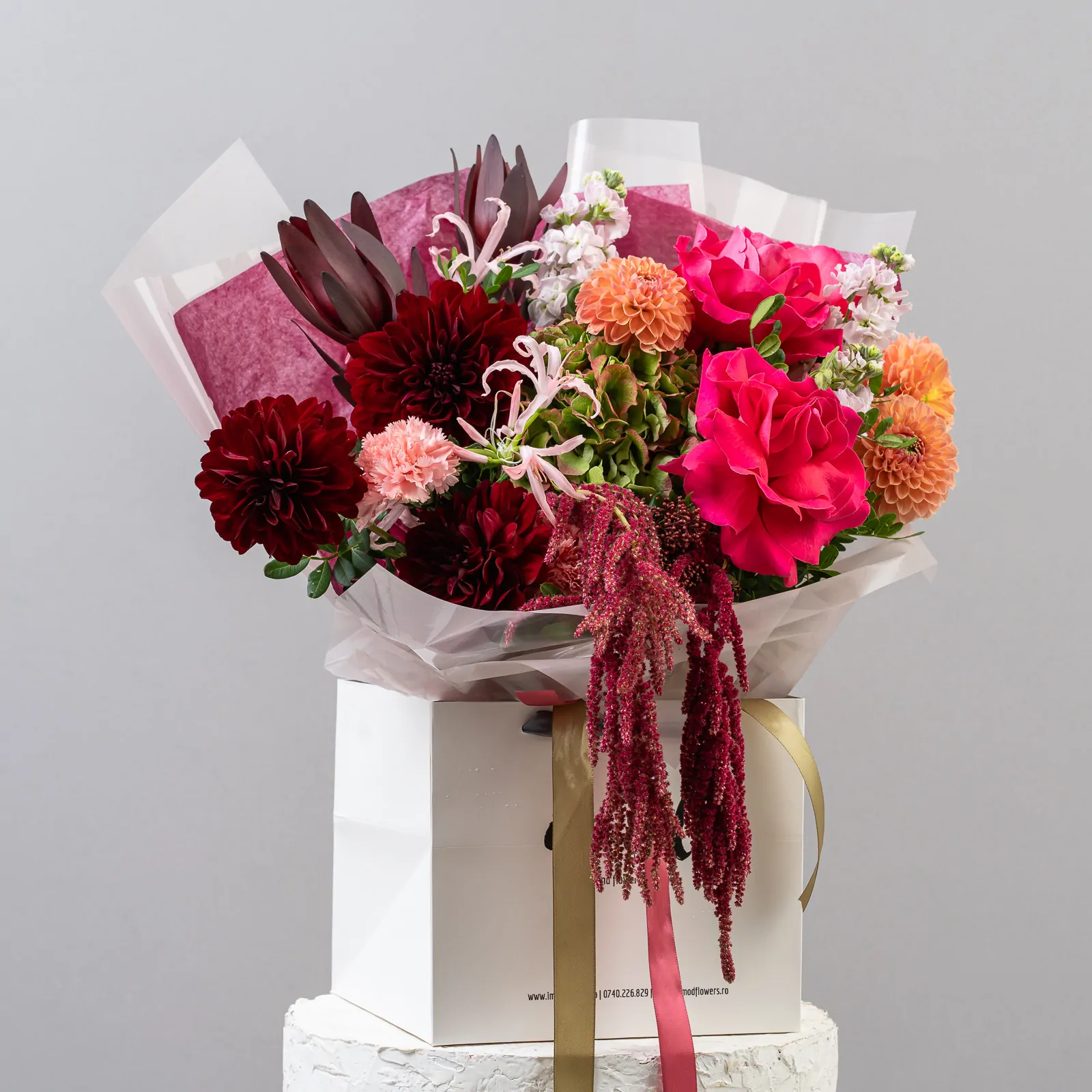 Buchet Toamna Vibranta cu Hortensie, Trandafiri si Dalie - imagine 3