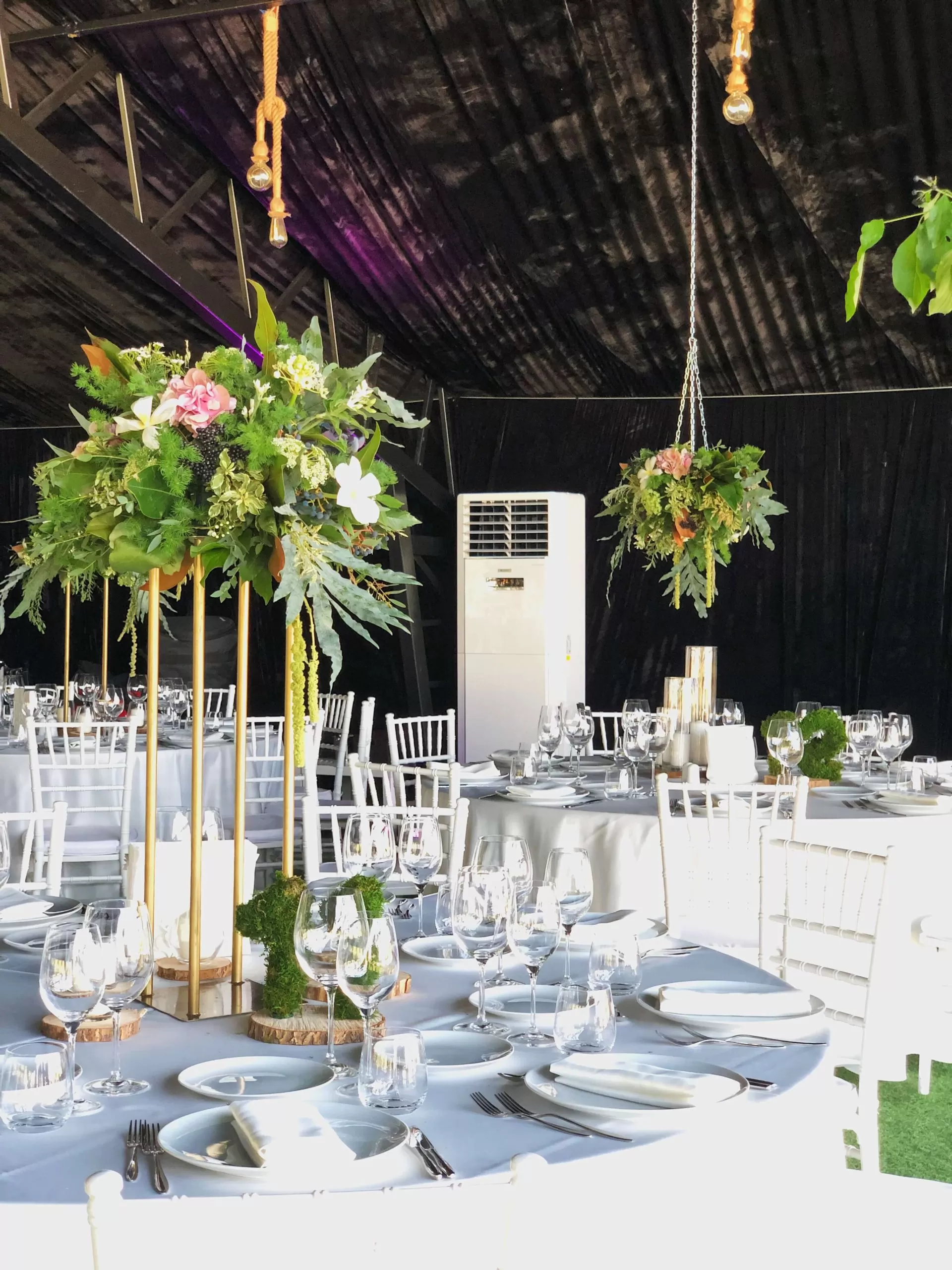 centerpiece nunta greenery scaled