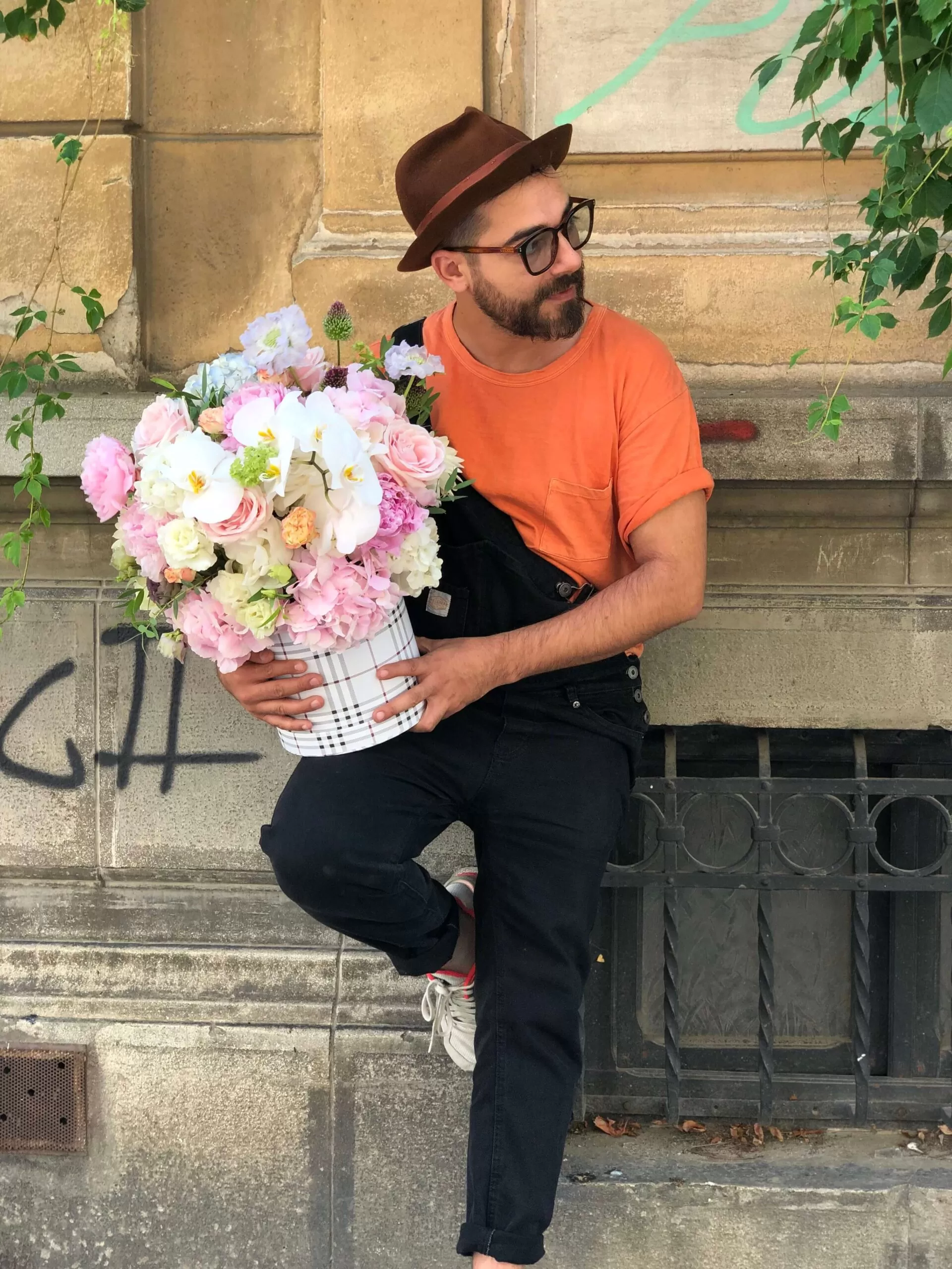 cutie cu flori pastelate 1